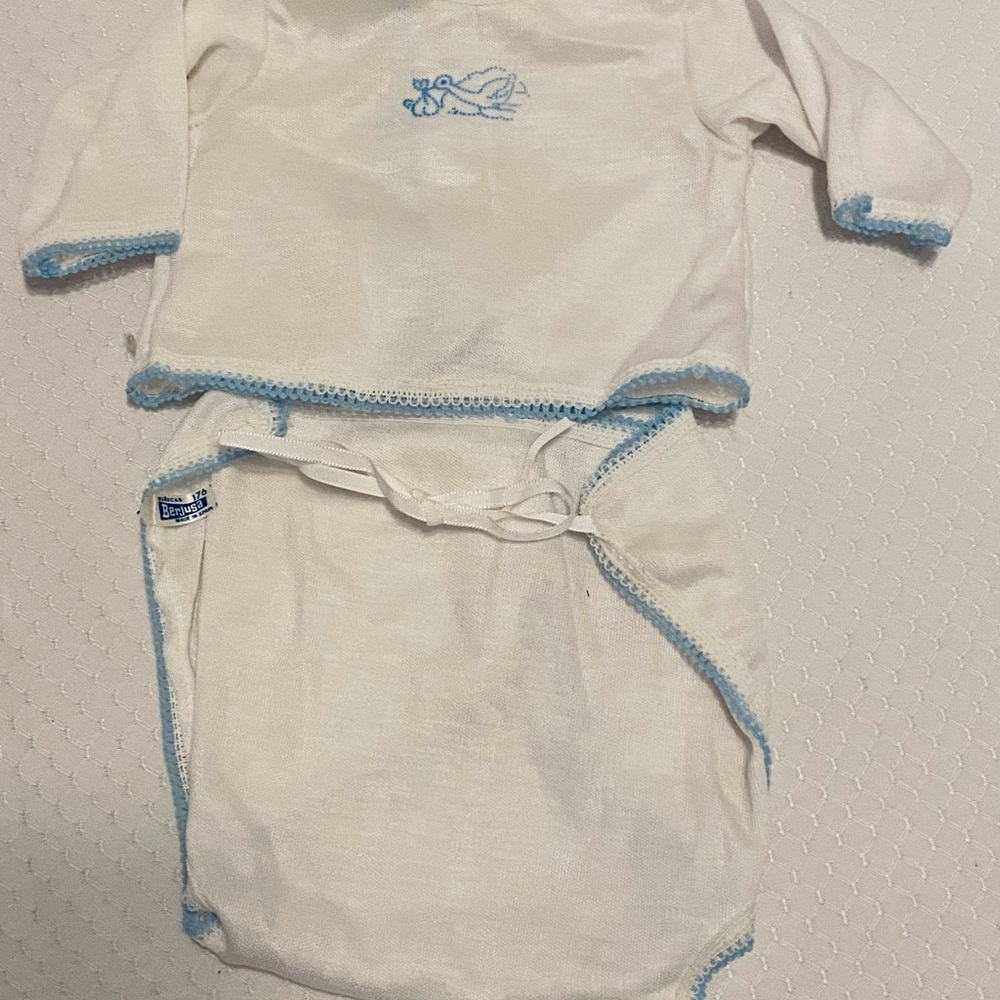 BERJUSA Newborn White and Blue Baby Doll Outfit